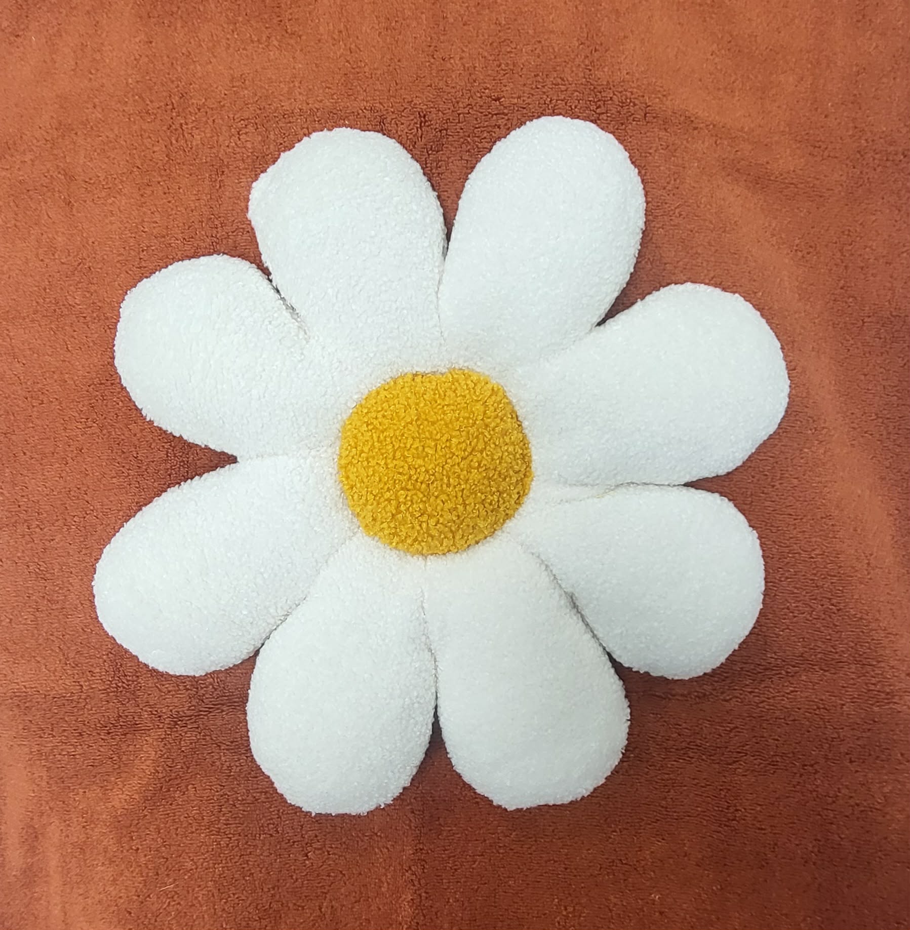 Coussin Marguerite décoratif